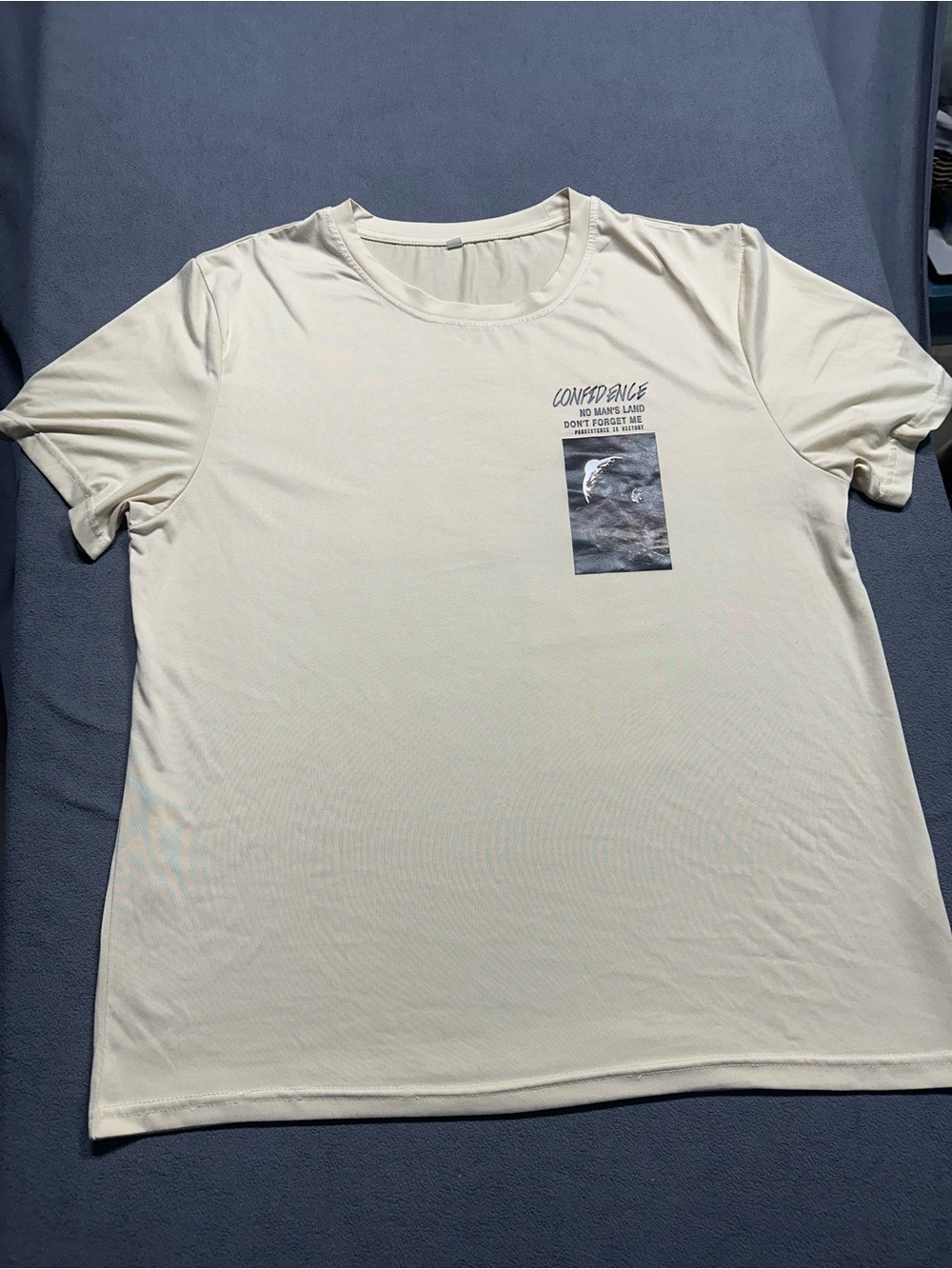 SHEIN Cream Short-Sleeve Crewneck Tee with Chest Graphic